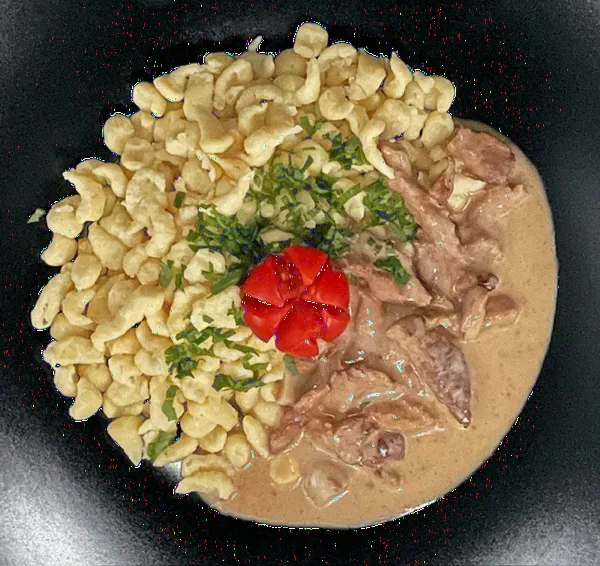 Schweinegeschnetzeltes mit Butterknöpfle